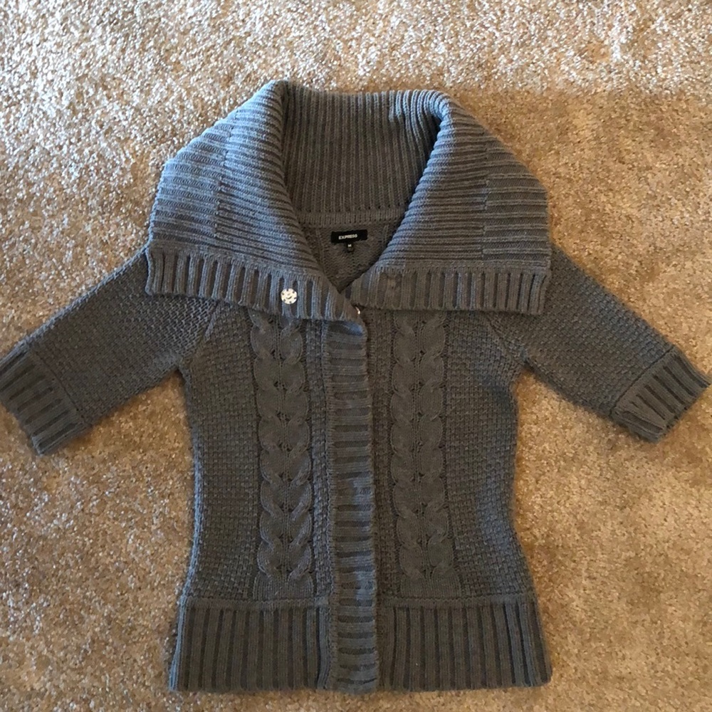 Women’s Exoress 1/2 sleeve sweater- M